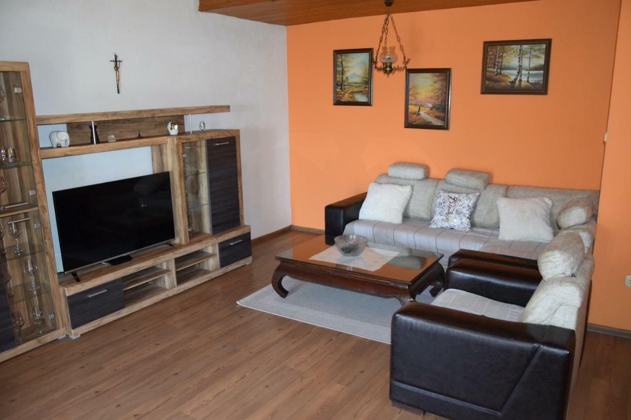 Apartman Linda 1 Baška Voda Kültér fotó